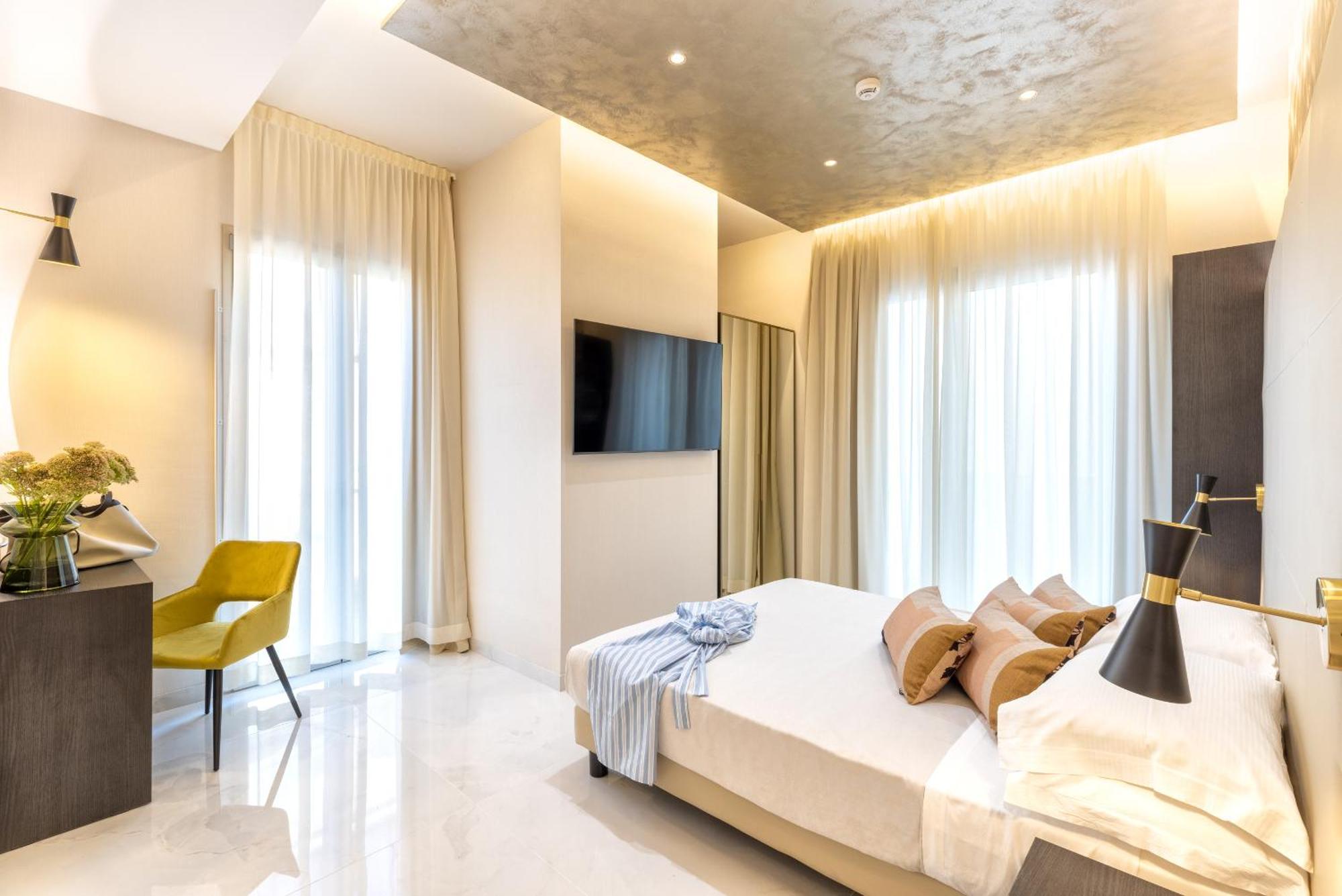 Hotel Mondial Rimini Exterior photo